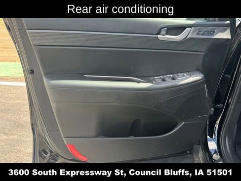 Used 2023 Hyundai Palisade Limited AWD/4WD image 19