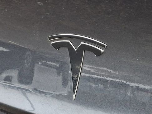 Used 2018 Tesla Model 3 Long Range image 29
