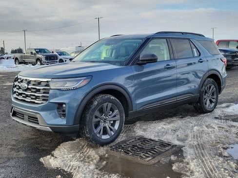 New 2026 Ford Explorer Active w/ Active Comfort Package image 8