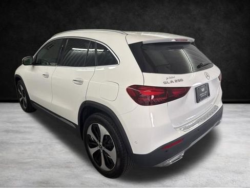 Used 2025 Mercedes-Benz GLA 250 image 7