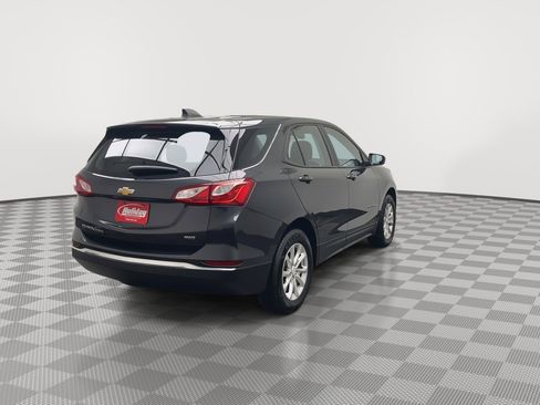 Used 2018 Chevrolet Equinox LS image 33