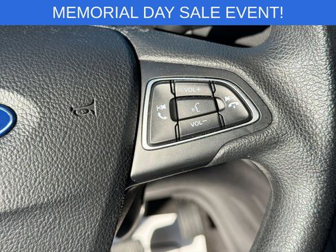 Used 2019 Ford Escape SE FWD image 25