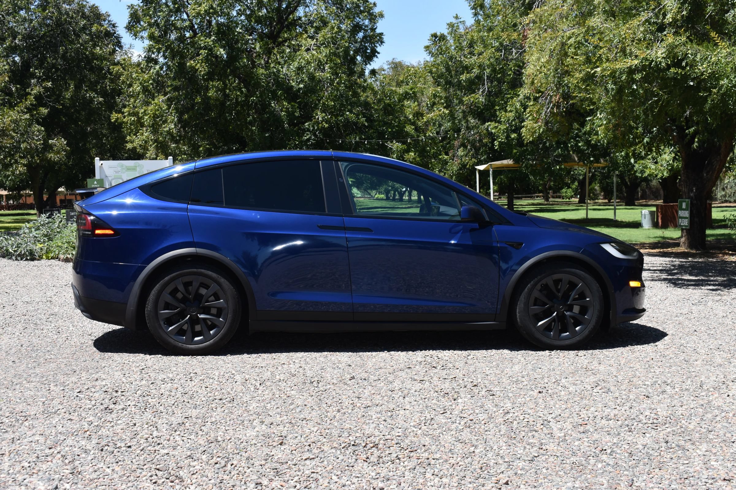 Used 2022 Tesla Model X AWD/4WD image 8