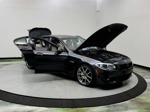 Used 2014 BMW 550i xDrive Sedan AWD/4WD image 10