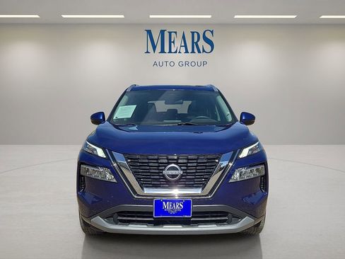 Used 2022 Nissan Rogue SV w/ SV Premium Package image 8