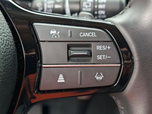 Used 2024 Honda Pilot EX-L image 17