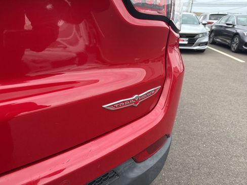 Used 2017 Jeep Compass Trailhawk image 9