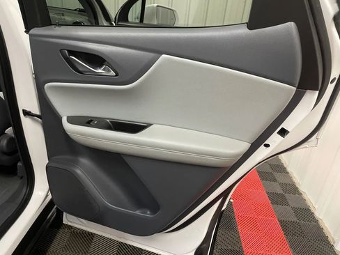 Used 2020 Chevrolet Blazer LT FWD image 40