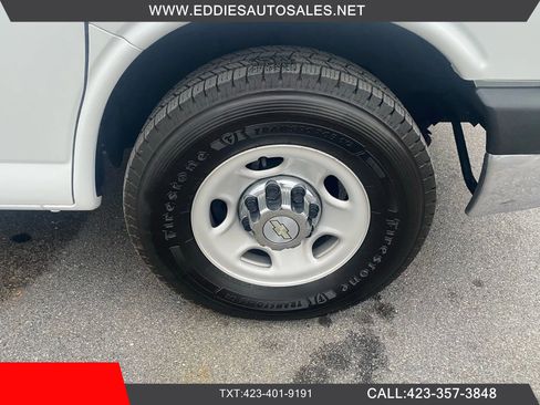 Used 2016 Chevrolet Express 3500 LT w/ LT Preferred Equipment Group RWD image 32