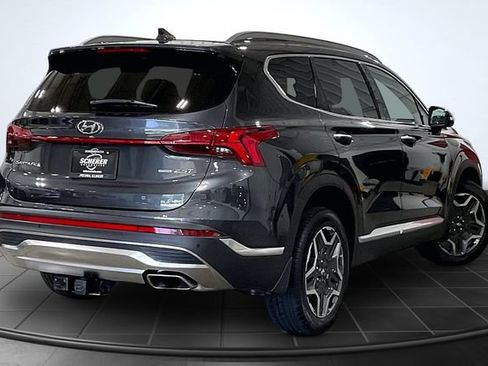 Used 2022 Hyundai Santa Fe Limited AWD/4WD image 2