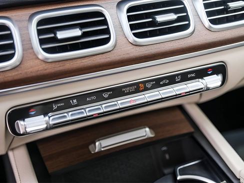 Used 2026 Mercedes-Benz GLE 450 4MATIC image 18