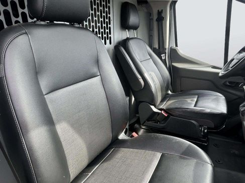 Used 2023 Ford Transit 150 Low Roof RWD image 18