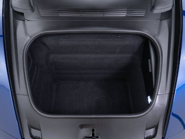 Certified 2024 Porsche 911 Carrera T RWD image 31