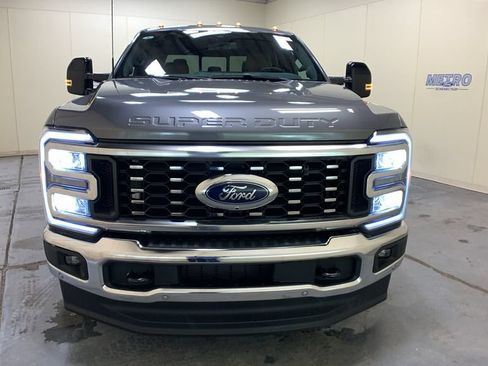 Certified 2025 Ford F350 Lariat w/ Lariat Ultimate Package AWD/4WD image 8