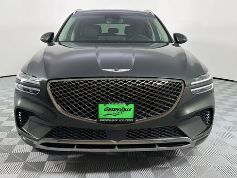 Used 2025 Genesis GV70 2.5T AWD/4WD image 6