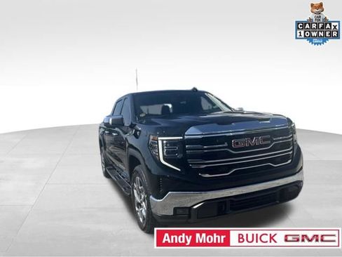 Used 2023 GMC Sierra 1500 SLT w/ SLT Convenience Package AWD/4WD image 5
