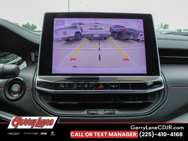 Used 2025 Jeep Compass Trailhawk AWD/4WD image 11