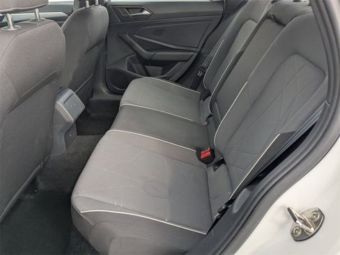 Used 2025 Volkswagen Jetta Sport image 26