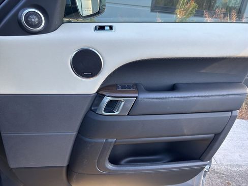 Used 2019 Land Rover Range Rover Sport HSE image 26