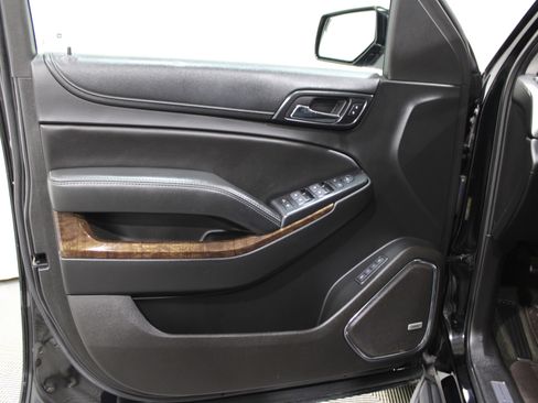 Used 2018 Chevrolet Tahoe LT image 6