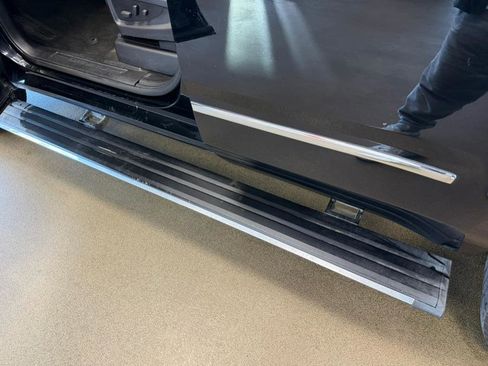 Used 2016 GMC Yukon Denali image 17