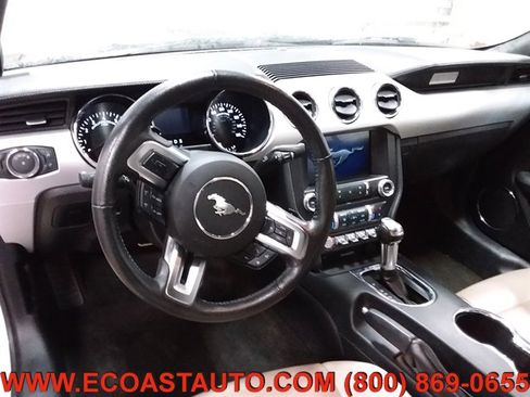 Used 2017 Ford Mustang Premium image 11