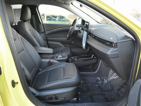 Used 2025 Ford Mustang Mach-E Premium image 48