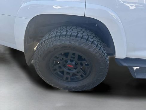 Used 2022 Toyota 4Runner TRD Off-Road Premium w/ Moonroof Package image 14