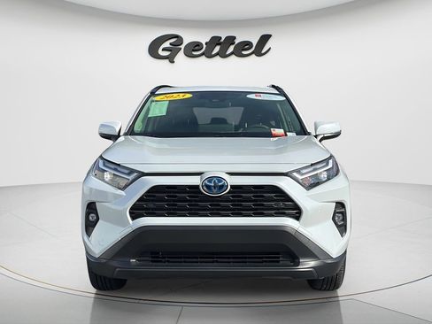 Used 2023 Toyota RAV4 XLE Premium AWD/4WD image 2