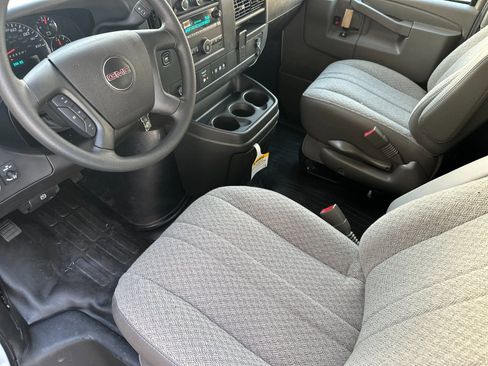 New 2025 GMC Savana 2500 w/ Driver Convenience Package RWD image 10