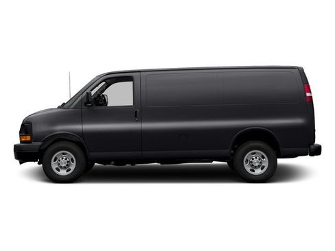 Used 2017 Chevrolet Express 2500 RWD image 3