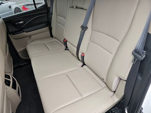 Used 2021 Honda Ridgeline RTL image 17