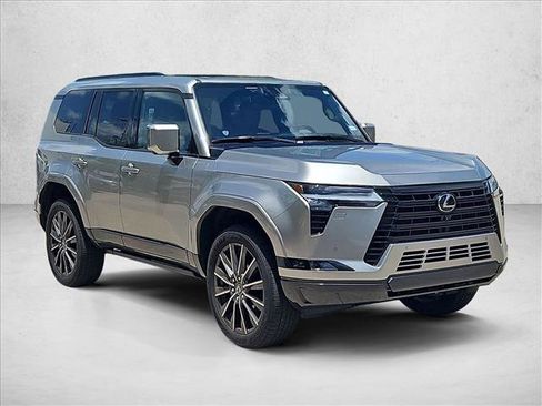 Used 2025 Lexus GX 550 w/ Accessory Package (Z1) AWD/4WD image 3