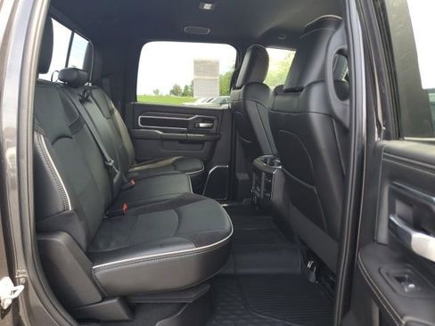 Used 2025 RAM 3500 Laramie w/ Max Tow Package AWD/4WD image 22