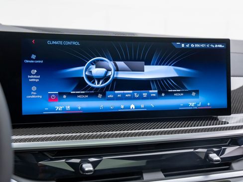 New 2026 BMW X5 M60i w/ Executive Package image 26