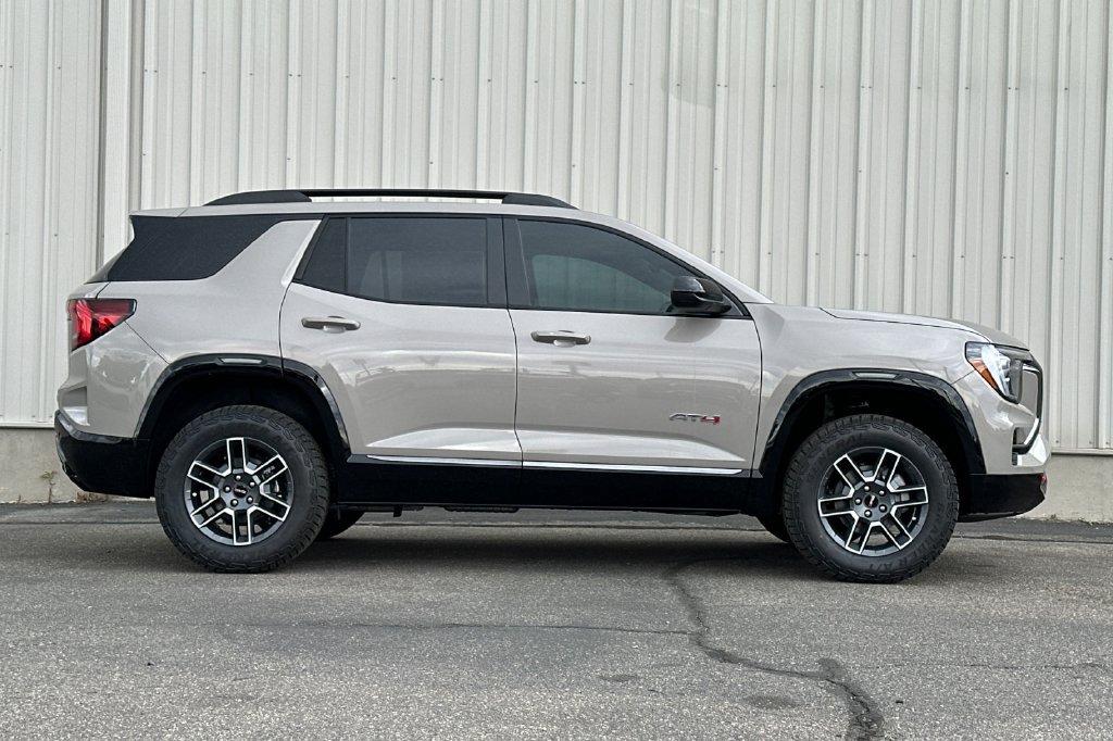 New 2026 GMC Terrain AT4 AWD/4WD image 11