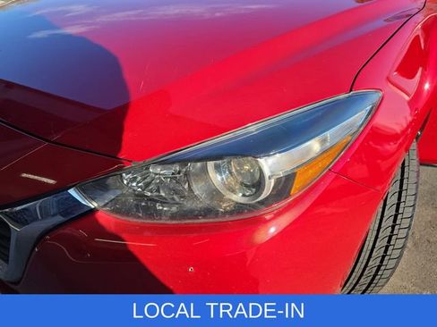 Used 2018 MAZDA MAZDA3 Sport image 28