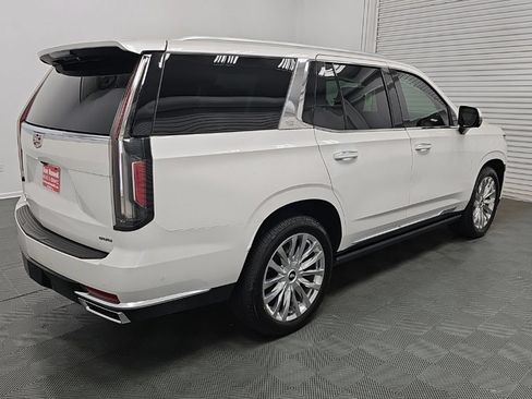 Used 2022 Cadillac Escalade Premium Luxury w/ Performance Package AWD/4WD image 9