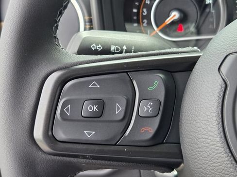 New 2026 Jeep Gladiator Sport AWD/4WD image 12