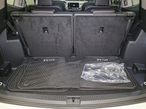 Certified 2025 Volkswagen Atlas Peak Edition SE image 16
