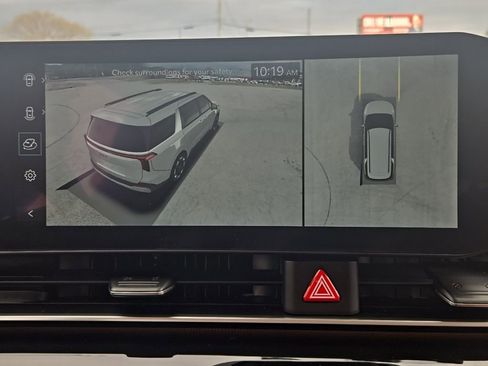 Used 2026 Kia Carnival SX Prestige image 8