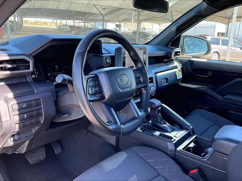 Used 2024 Toyota Tacoma SR image 15
