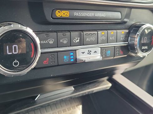 Certified 2022 Ford F450 Limited w/ FX4 Off-Road Package AWD/4WD image 10