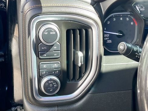 Used 2020 GMC Sierra 1500 AT4 w/ AT4 Premium Package AWD/4WD image 10