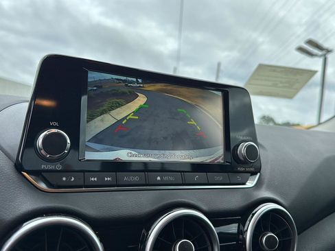 Used 2025 Nissan Sentra S image 23