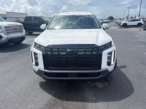 Used 2024 Hyundai Palisade SEL FWD image 2