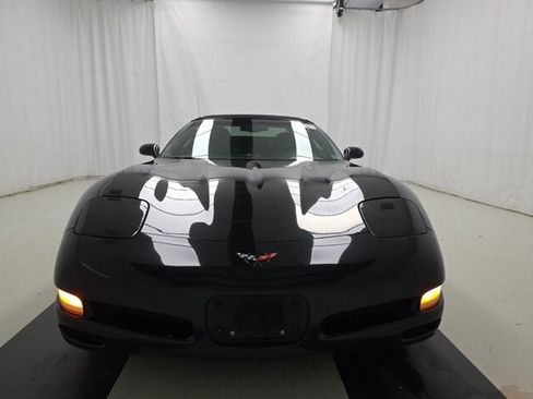 Used 2004 Chevrolet Corvette Convertible w/ Preferred Equipment Group RWD image 6