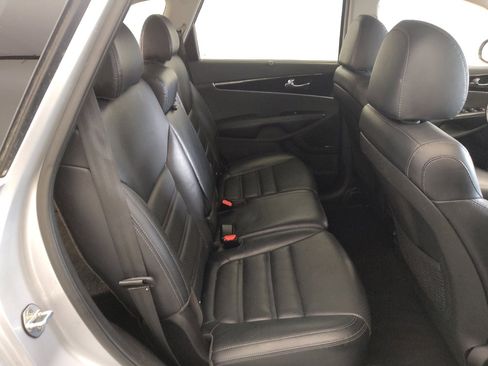Used 2019 Kia Sorento EX w/ EX Touring Package FWD image 19