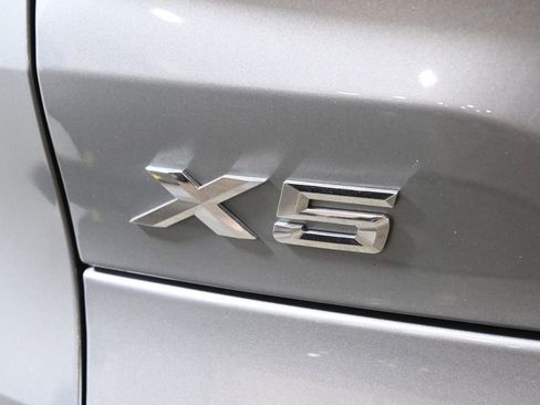 Certified 2024 BMW X5 xDrive50e w/ Premium Package image 40