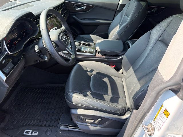 Used 2022 Audi Q8 Premium Plus AWD/4WD image 10